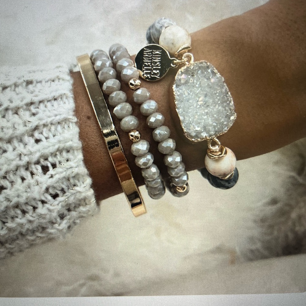 New-Kinsley Armelle Stone Collection Dusk Bracelet
